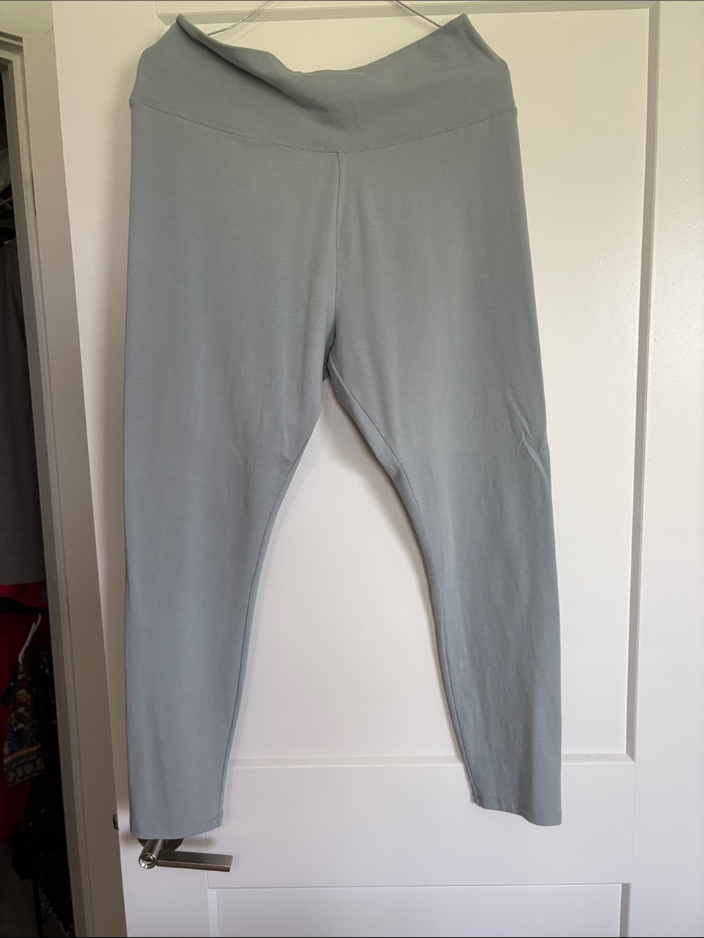 Women’s Light Gray Leggings